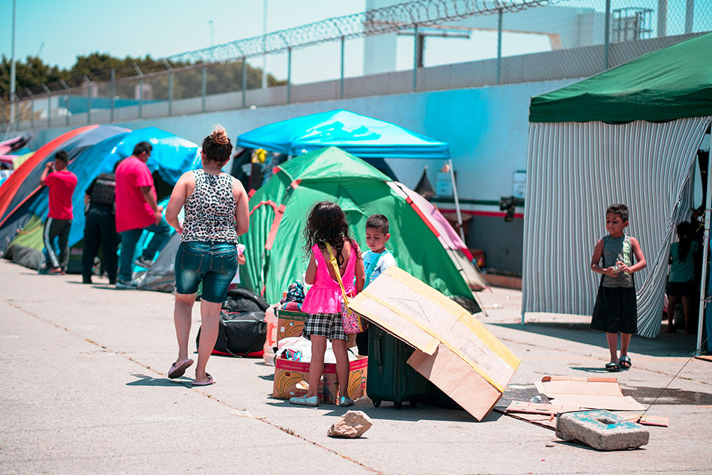 I MIGRANTI CLIMATICI TRA POLITICA, ACCOGLIENZA E DIRITTO